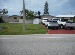 3540 Floramar Ter, New Port Richey, FL 34652