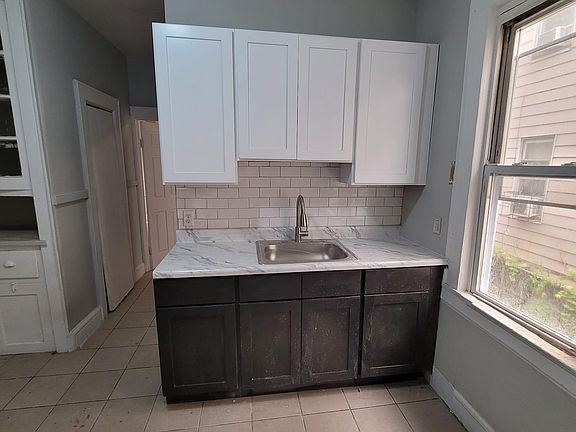 3rd image of 239 Columbia Ave #1RA