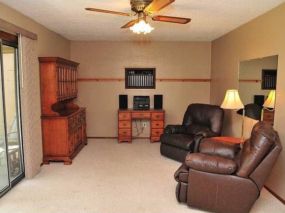 5th image of 5701 NE 90th Ave