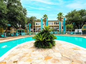 La Esencia Apartments