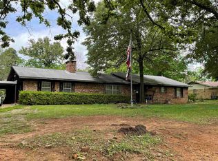 5235 Cooper St, Paris, TX 75462