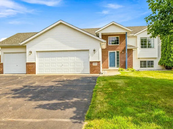 1655 10th Ave SE, Cambridge, MN 55008