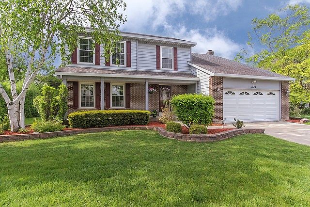 1st image of 1615 E Canterbury Dr