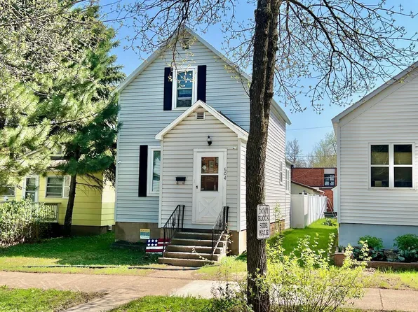 604 13th St N, Virginia, MN 55792