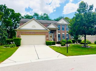 16077 Homestead Cir, Northville, MI 48168
