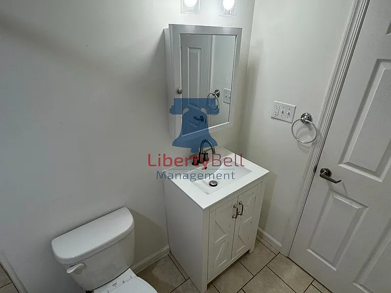 4834 N Penn — Photo 10