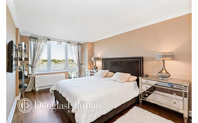 Sold by Douglas Elliman | media 4