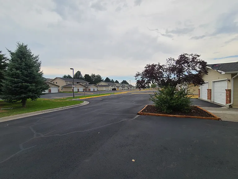Aspen Park Apartments — Photo 15