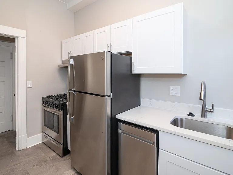 Ogden Park Townhomes — Photo 28
