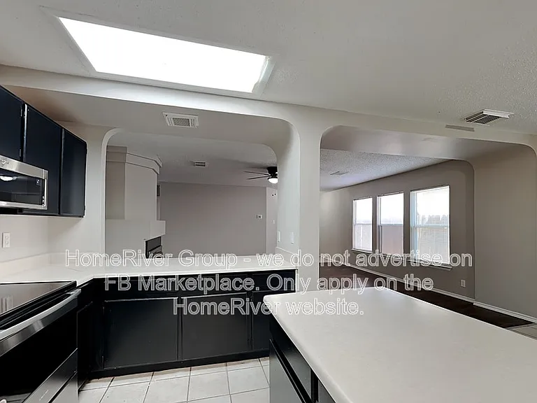10455 Alpine Vlg — Photo 5