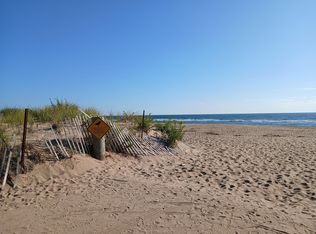 12 53rd St, Newburyport, MA 01950