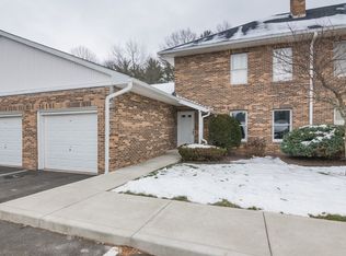 Castle Hills, Agawam, MA 01001