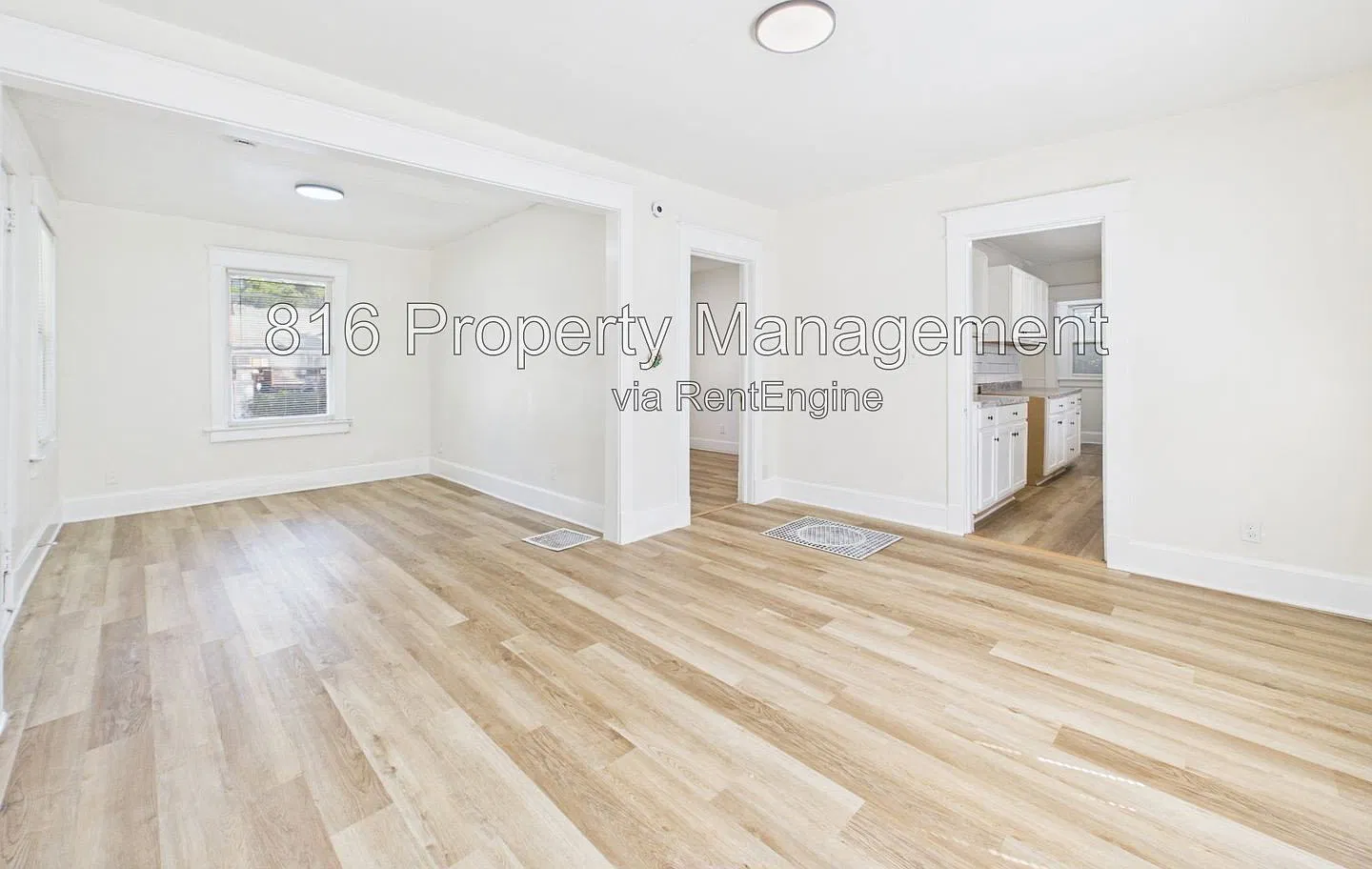 2 bed, 1.0 bath, 834 sqft, $1,150 — Photo 3