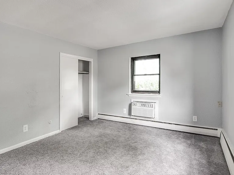 900 Macdade Blvd — Photo 5