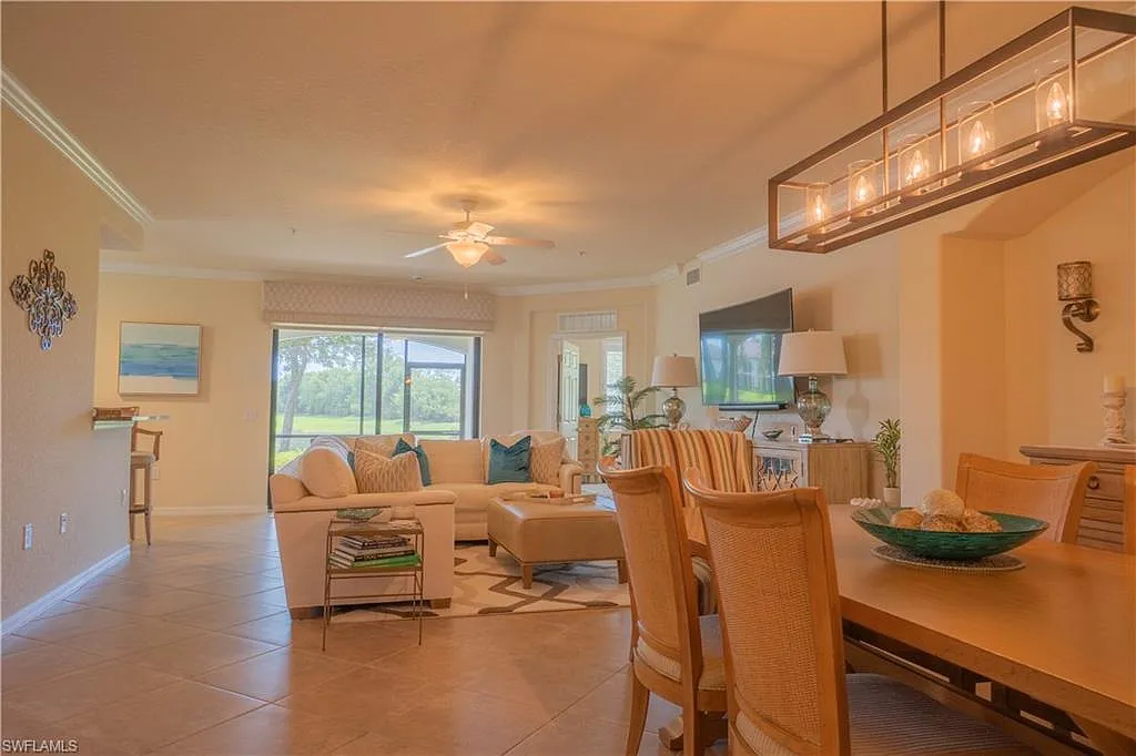 3 bed, 2.0 bath, 1883 sqft, $9,000 — Photo 3