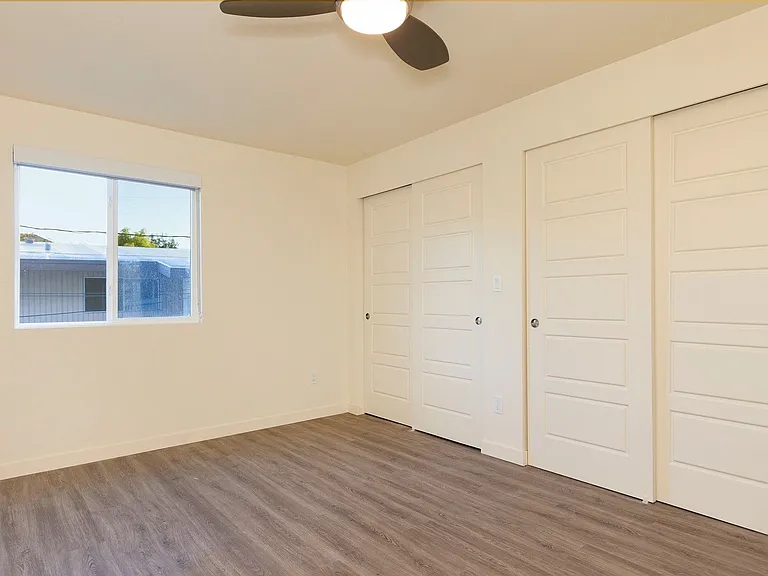 Luke Apartments — Photo 7
