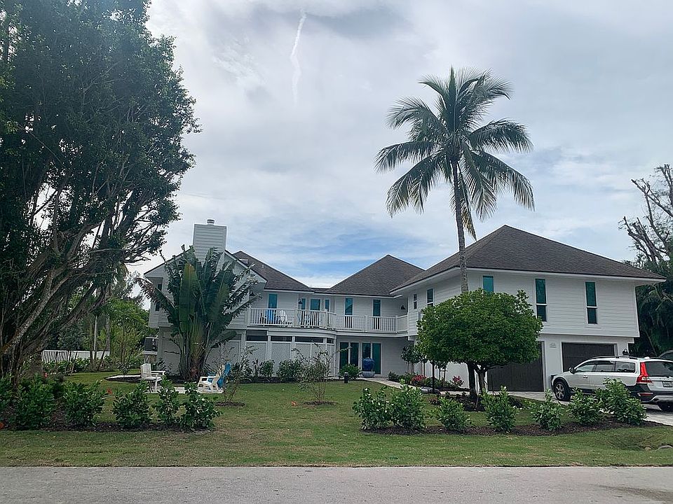 2nd image of 8987 Mockingbird Dr