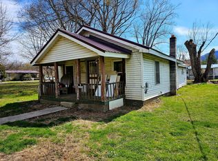 616 3rd Ave E, Big Stone Gap, VA 24219
