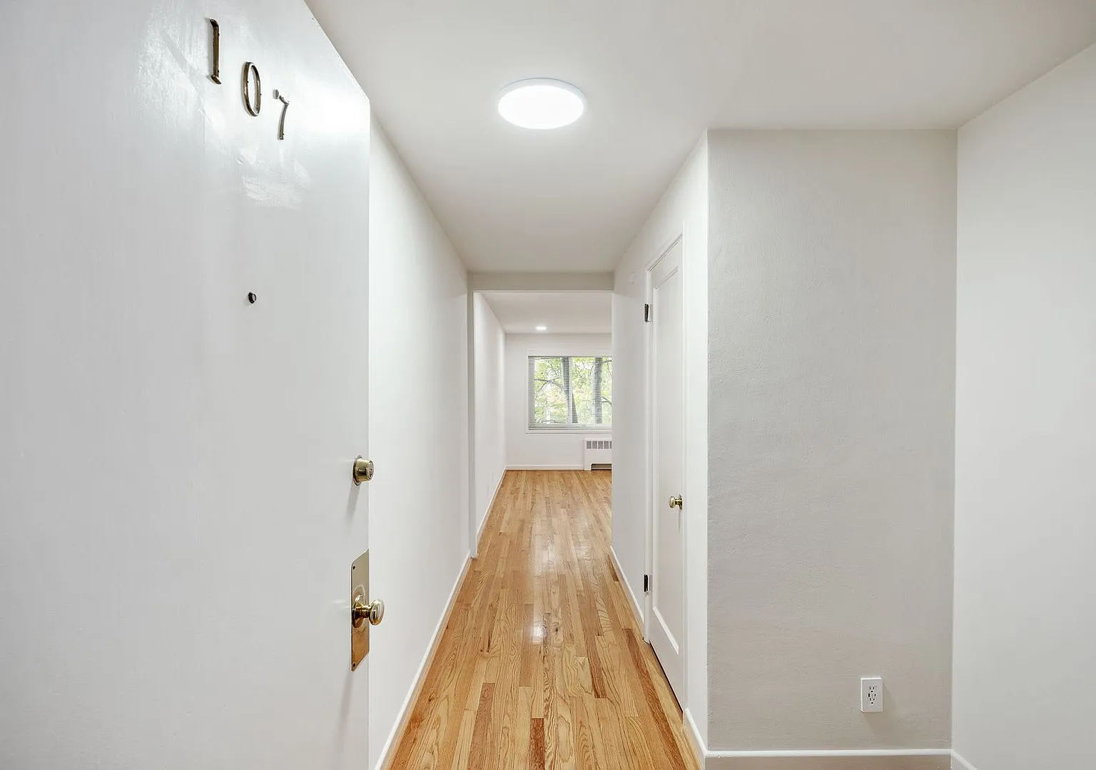 The Highland Arms Apartments — Photo 3
