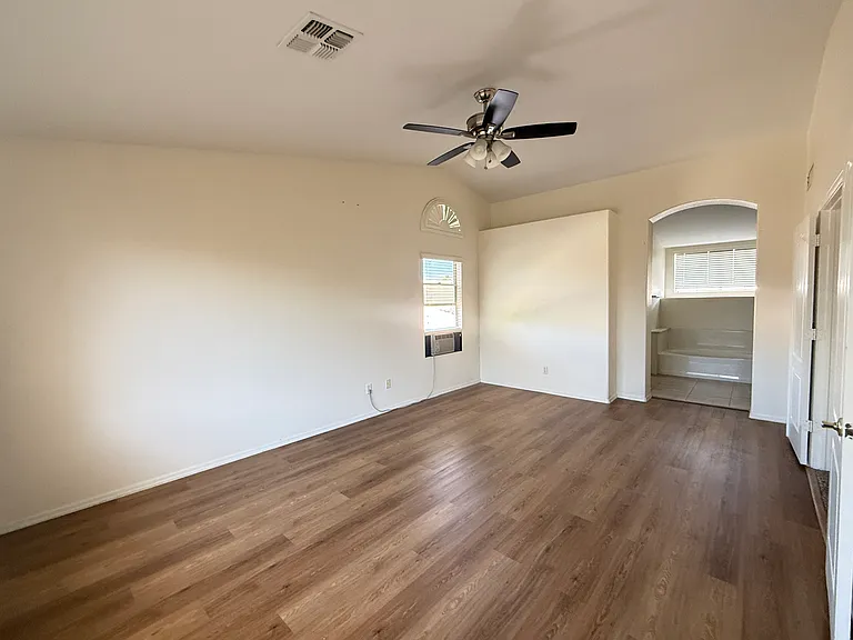 844 N Granite St — Photo 13