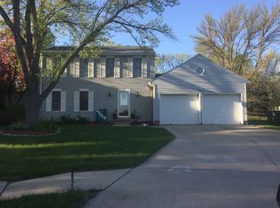 3906 N 113th Cir, Omaha, NE 68164