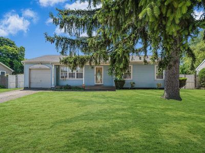 5 Pine Street, Central Islip, NY, 11722