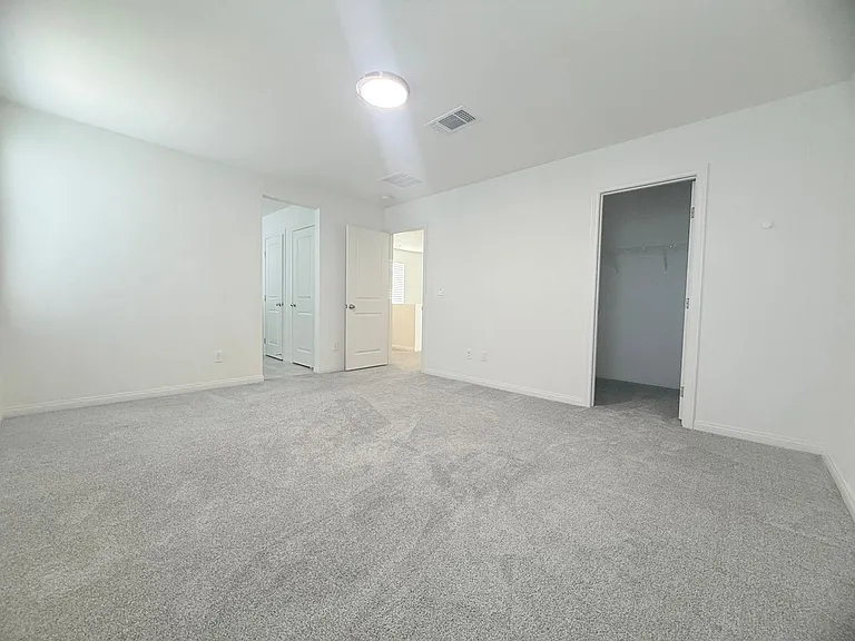 7659 W Mistral Ave — Photo 12