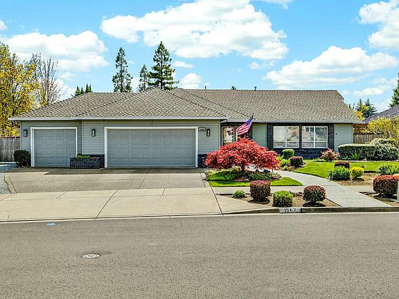 2nd image of 1562 Ridge Way