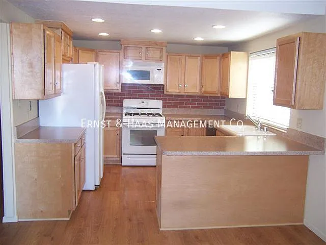 4140 Deeboyar Ave #1 — Photo 7