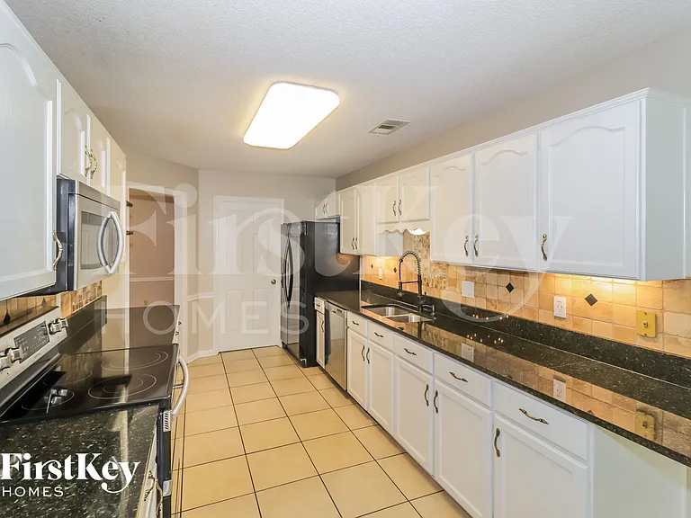 6417 Eagle Valley Cv — Photo 6