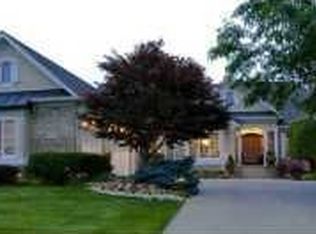 1875 Dockside Dr, Greenwood, IN