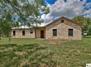 3095 Odaniel Rd, Seguin, TX 78155