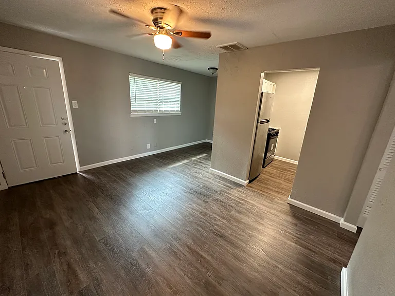 907 S Mesquite St #B — Photo 8