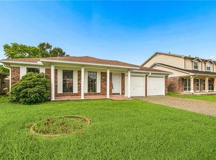 2121 Titan St, Harvey, LA 70058