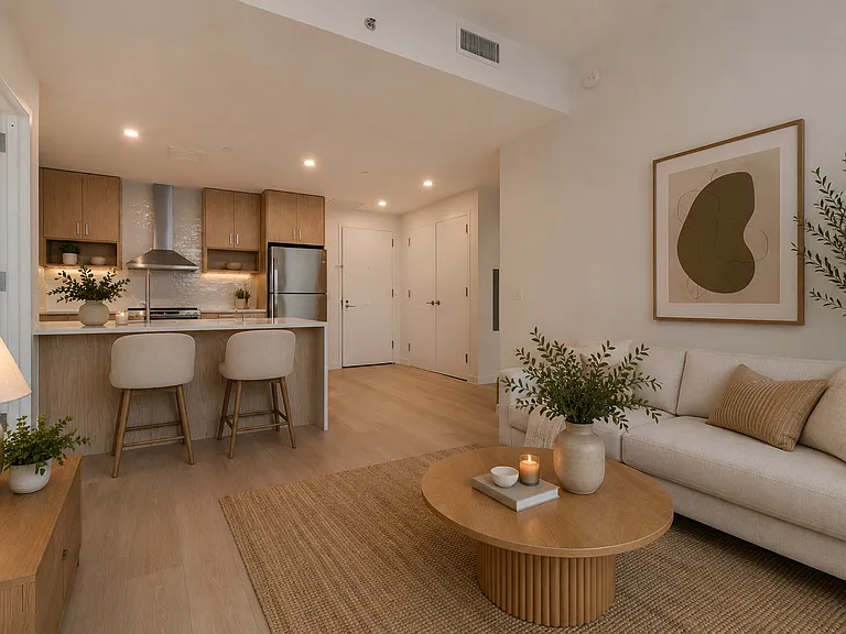 1024 Manhattan Ave #Penthouse 701 — Photo 3