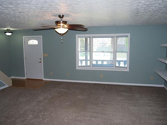 5th image of 8030 E County Road 400 N