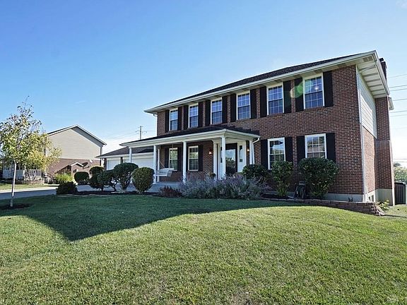 3rd image of 6262 Willow Brooke Dr