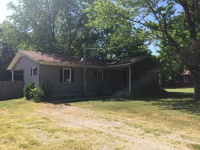 1st image of 913 N Kansas Ave