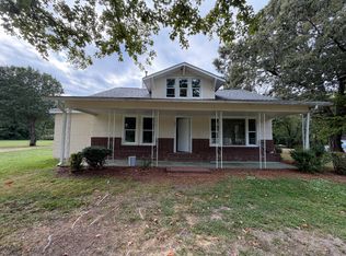 199 Fairgrove Rd, Thomasville, NC 27360