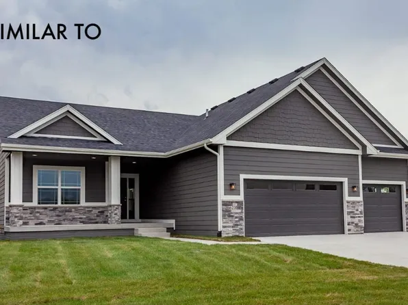 1104 Mulberry Dr NW, Bondurant, IA 50035