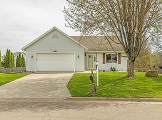 1087 Lori Ln #1, Sun Prairie, WI 53590