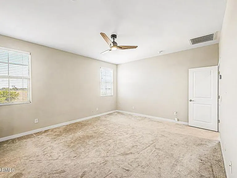 10950 W Beatrice St — Photo 16