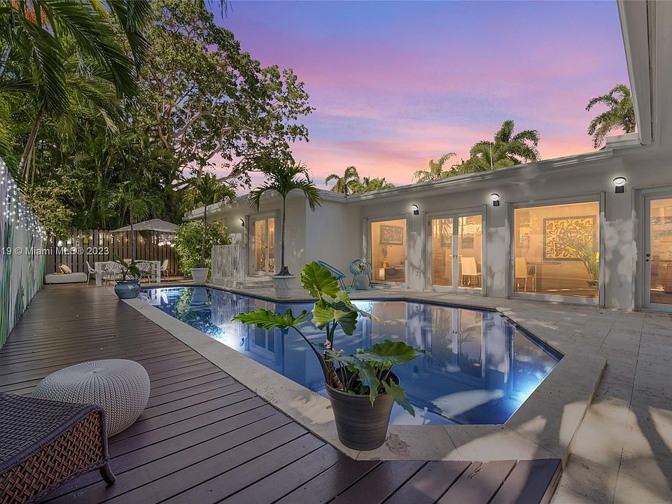 1st image of 1644 Tigertail Ave