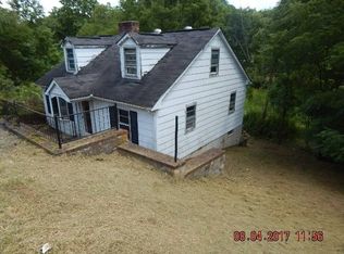 79 Raleigh Grayson Tpke, Bland, VA 24315