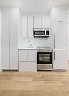 Rented by REAL New York | media 16