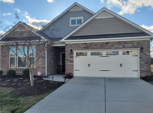 4586 Bonnie Loch Dr, Burlington, NC 27215