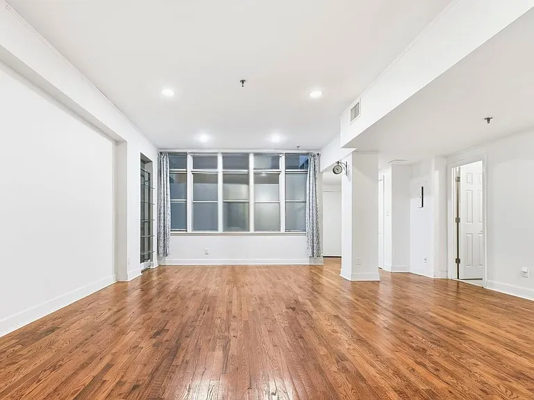 357 Varick St #123B — Photo 4
