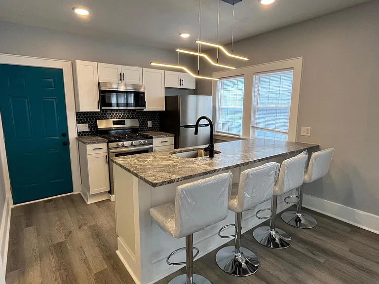610 Hickory St #2 — Photo 7