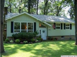 574 Halls Mill Rd, Freehold, NJ 07728