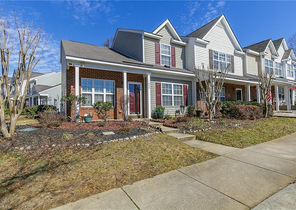 1st image of 1035 Oak Blossom Way